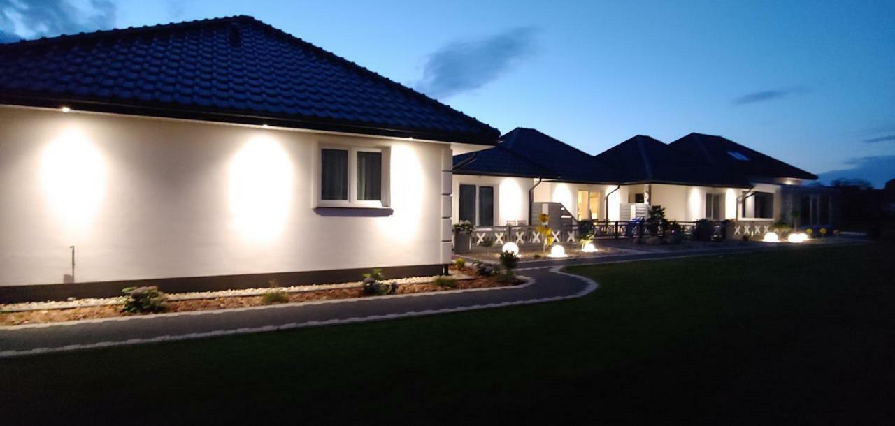 Apartamenty Dzemejra - Jumeirah Darlowo Exterior photo